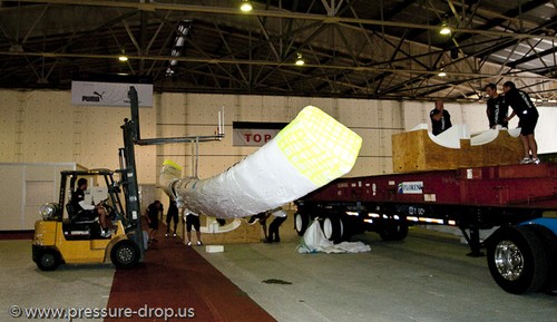 Pier 80 gets delivery of the new AC 72’ beam - Oracle Racing’s AC72 wingsail arrives in San Francisco © Erik Simonson/ pressure-drop.us http://www.pressure-drop.us